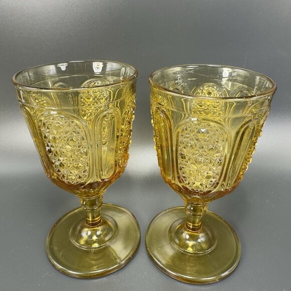 L G Wright Amber Glass Cups Goblet Set 2 Manganese 365nm Green UV Glow Cups - Picture 3 of 15